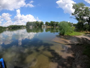 Where To Fish Benton Lake Illinois, Handicap accessible Benton Lake Illinois, Fishing Benton Lake With Disabilities